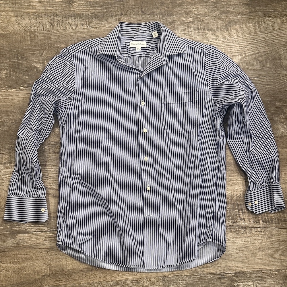 Tommy Bahama Navy and White Striped Button Down Shirt Size 15.5, 32-33